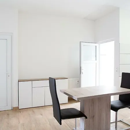 Holidayapartment Ruesselsheim Exterior photo