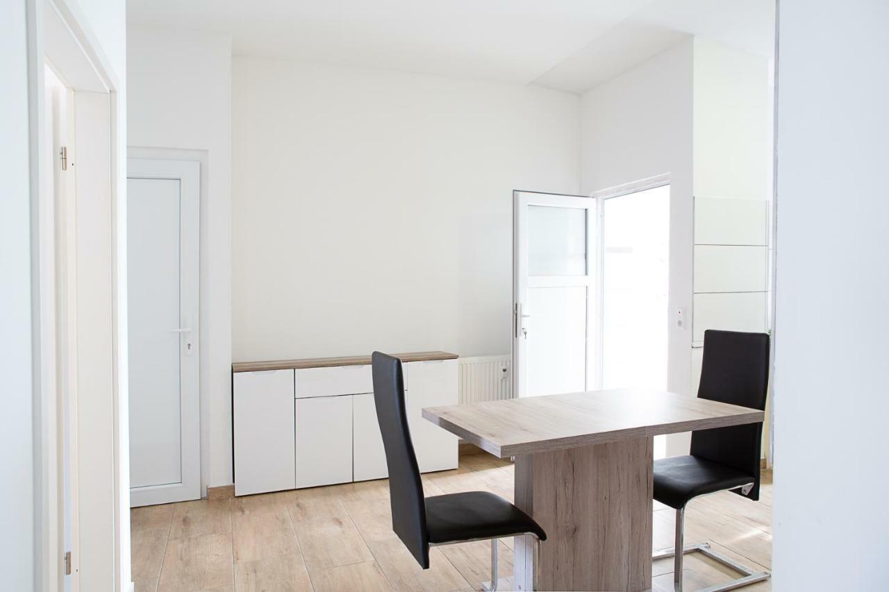 Apartment Holidayapartment Ruesselsheim